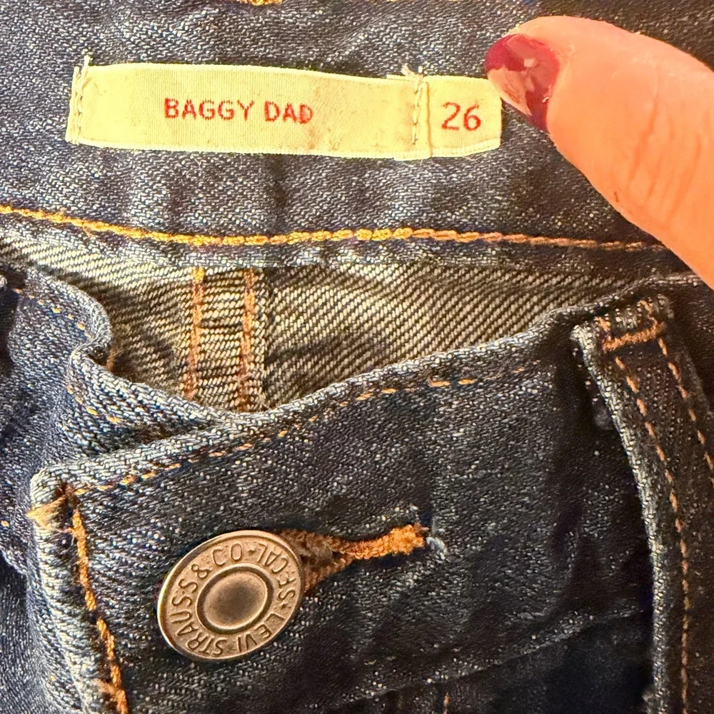 Levis LIGHTWEIGHT baggy dad jeans - Picture 5 of 9